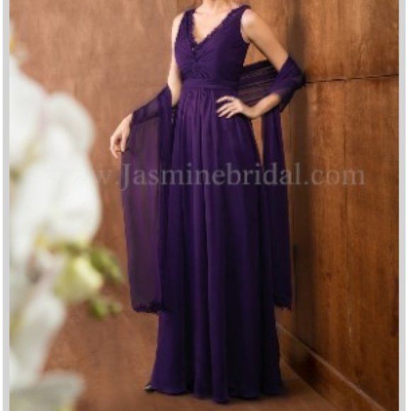 Jade by Jasmine Mother's Gown